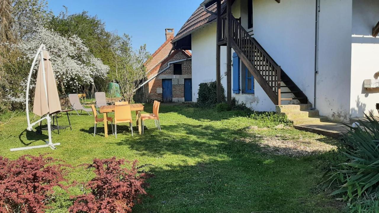 Gite Chez Leo Varennes-sur-le-Doubs 外观 照片